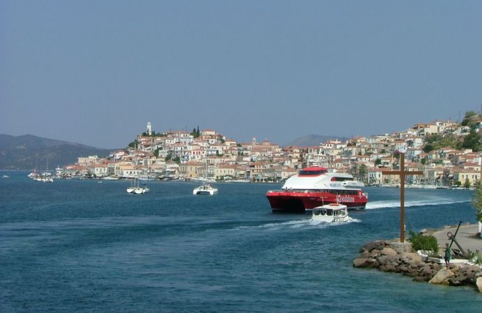 En las islas griegas de Aegina, Hidra y Poros